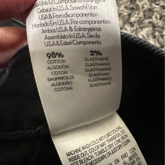 NWT Mother Superior Tomcat in Lies, Lies, Lies Black High Rise Crop Jeans 32 - Picture 8 of 10